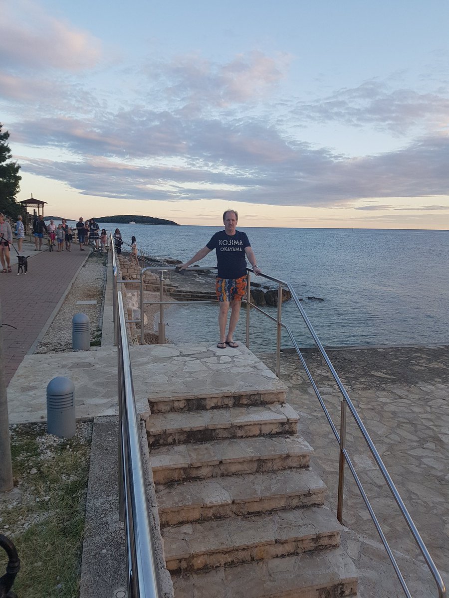 MAURIZIOBrucol4's tweet image. 2020 - Croazia 🇭🇷 parenzo campeggio zelena laguna ⭐⭐⭐⭐.....Relax 😎