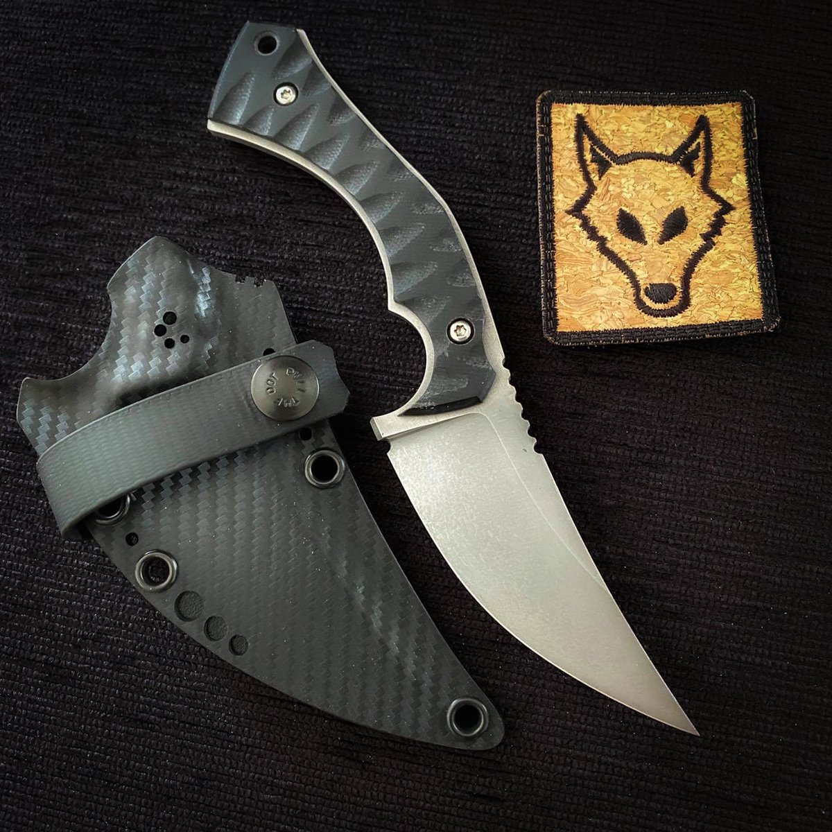 reys_bro's tweet photo. The Classical Reys Bro Blade
#couteau #edc #customknives #reysbroblade #tactical #classical #tacticalknife https://t.co/Va4j9czNES