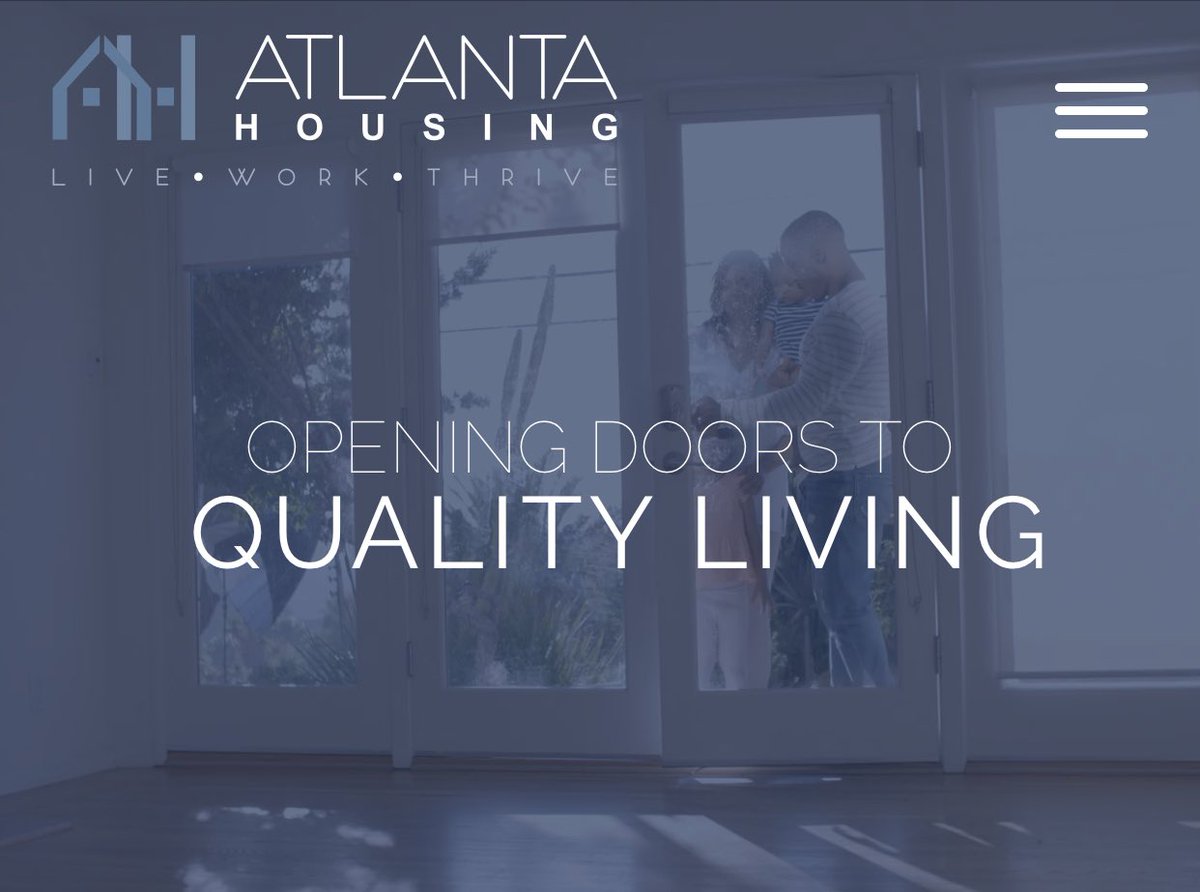 ESessomsJr's tweet photo. The @APSDunbar_elem Family is so thankful to @HousingAtlanta for their generous donation of $15K 💵for our students 👧🏾👦🏽and families👨‍👩‍👧‍👦💙💛🐾💯 @apsupdate @DrLisaHerring @DrEmilyAMassey @ByrdsongWalker @APSPartnerships @DrHWGrant https://t.co/fh6egJO2YF