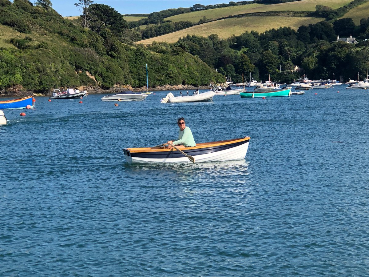 SedgemoorBoats's tweet photo. This gorgeous SB290 "Tomon" was delivered yesterday to her new home nr Salcombe in South Devon.
The photos are from her maiden voyage! #rowingboatbuilder #rowingboats #yachttender #Devon #Somerset #Taunton https://t.co/aKTwPtU65l