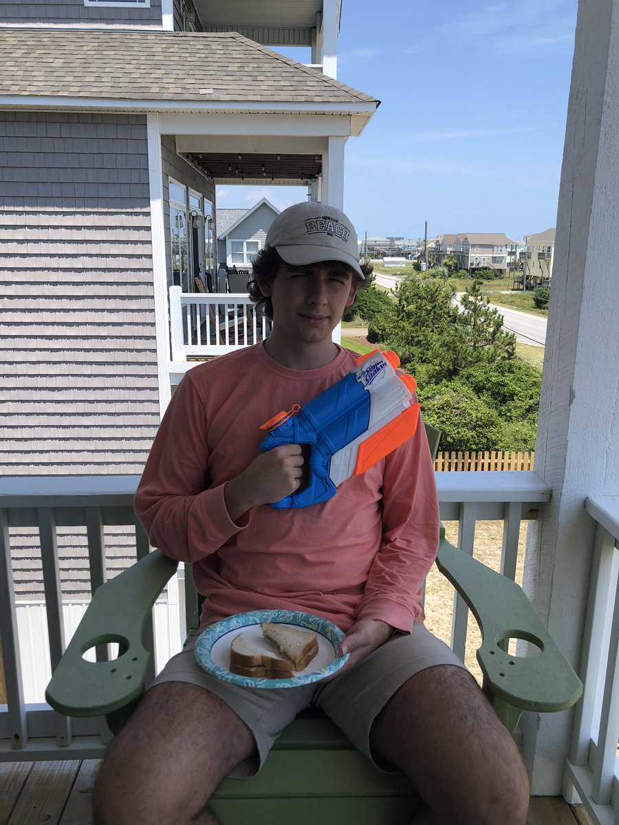 SouthWaterVibe's tweet photo. THIS WEEKS BIGGEST WINNER! Sean is our teams MVP for this week after racking up THREE kills😎😤😁 Great work Sean, keep it up! https://t.co/5k1m9rWFuW