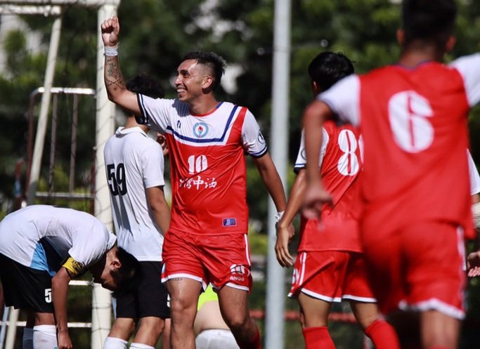 LegionChilena's tweet photo. 🇹🇼 Taiwán - Division 2
#Fecha1, CPC FC 5-2 ACA.
- En #CPCFC, Matías Godoy jugó los 90' y anotó #hattrick ⚽️⚽️⚽️ a los 25' (penal), 37' y 76'. https://t.co/xajnz8vteQ