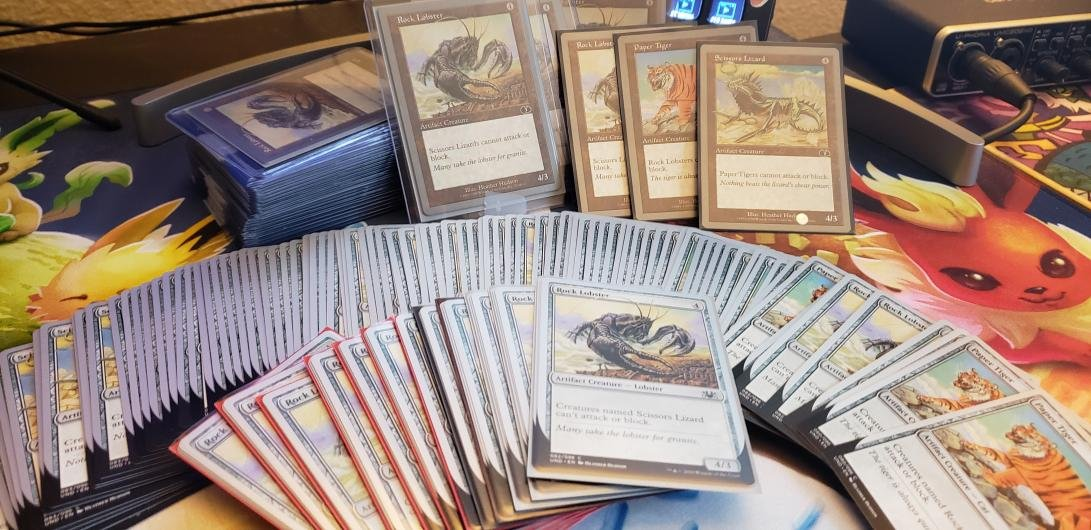 MTGNerdGirl's tweet photo. Giveaway! 

I have ANOTHER 50 sets of rock-paper-scissors to giveaway!

I implore everyone to consider supporting local game stores to ensure we all have a place to play #MagicTheGathering once the #COVID19 crisis abates.

Follow and retweet for a chance to win your set! https://t.co/34eJQAwYFk