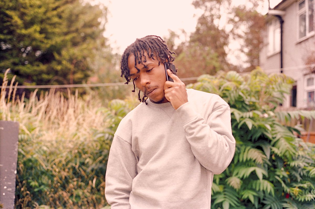 berwynberwyn_'s tweet photo. Big thank you to everyone watching streaming messaging and sending love on trap phone ❤️ appreciate u all - B https://t.co/BUmvLTfc9T