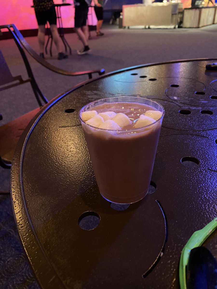 KleighM84's tweet photo. Drink number 2... s’mores with vodka. Yummm. Desert of champions.... #itssochoclate  #itsstrong #takeittothehead https://t.co/dxFphQa9Ex
