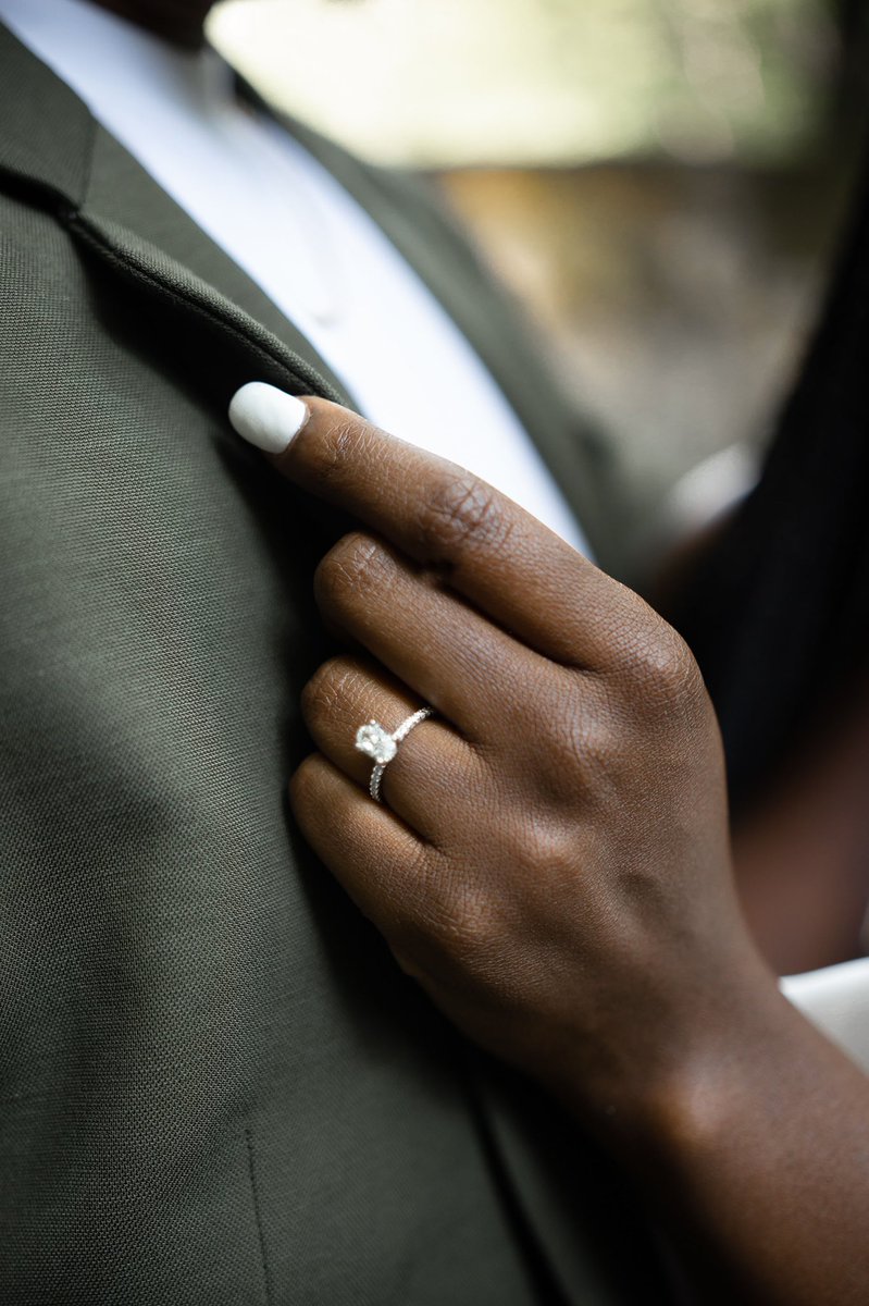 antllewis's tweet photo. Black Love is a miracle of healing to 400+ years of brokenness caused by white America who taught us to hate each other.
Iโm marrying you because what we have is DIVINE. Iโm marrying you because what we have is UNITY. Iโm marrying you because what we have is HOPE. #LewisAtLast https://t.co/S10pk0chgc