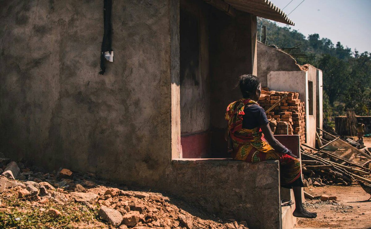 planagainstPov's tweet photo. We have launched our first online course/training for aspiring activists and changemakers passionate about #EndingPoverty.

Please register with the link below and start learning how you can make a change!
https://t.co/WfKg9ZcS78

#PlanAgainstpov #NOPOVERTY #ZEROHUNGER https://t.co/6Tnfq6dVoC