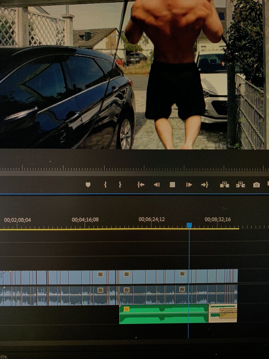 Morgen um 13 Uhr!!!