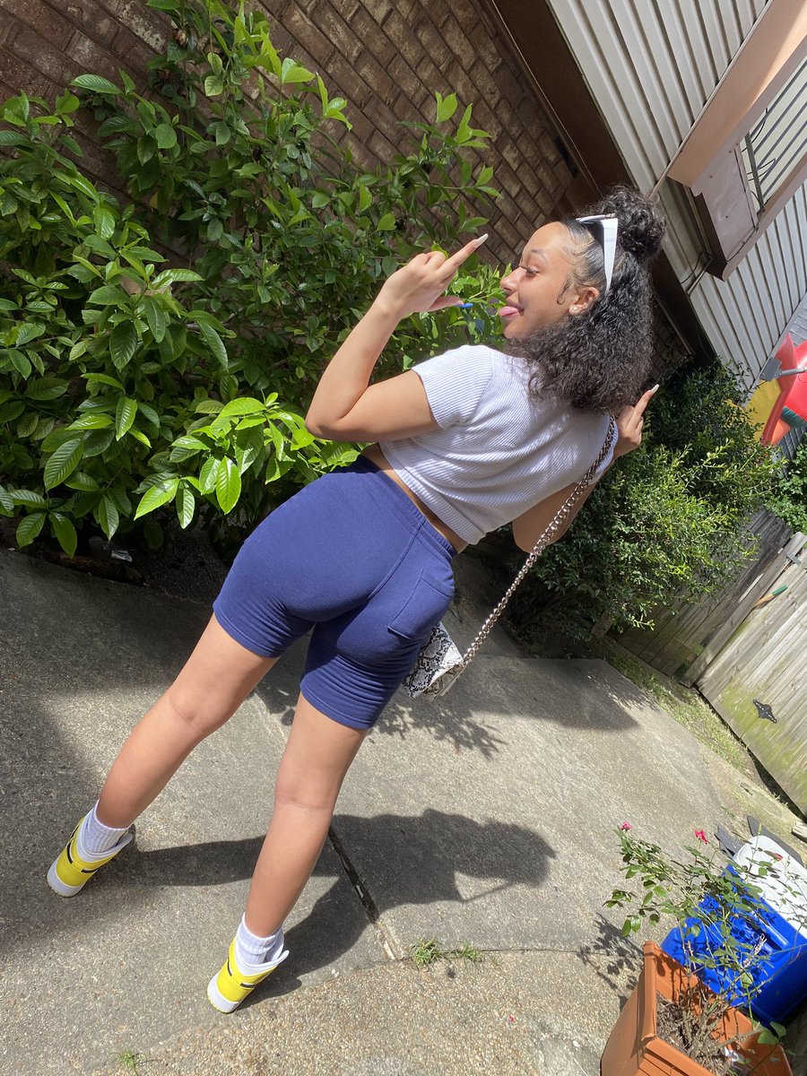 mixbbylizz's tweet photo. Attachment: 4 images🌼 https://t.co/LD6tyE2Qvw