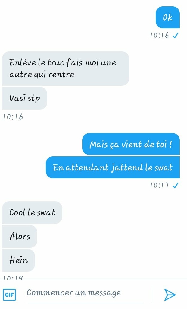 ChercheGraph's tweet image. On revient en douceur avec un client qui veut swatter le graphiste car il faut payer avant d&apos;avoir son produit (la boulangerie vous vous souvenez)

On a le bonus insulte homophobe sur la deuxième image 

Et bonus n°3, il ne sait pas enregistrer une image, un grand génie