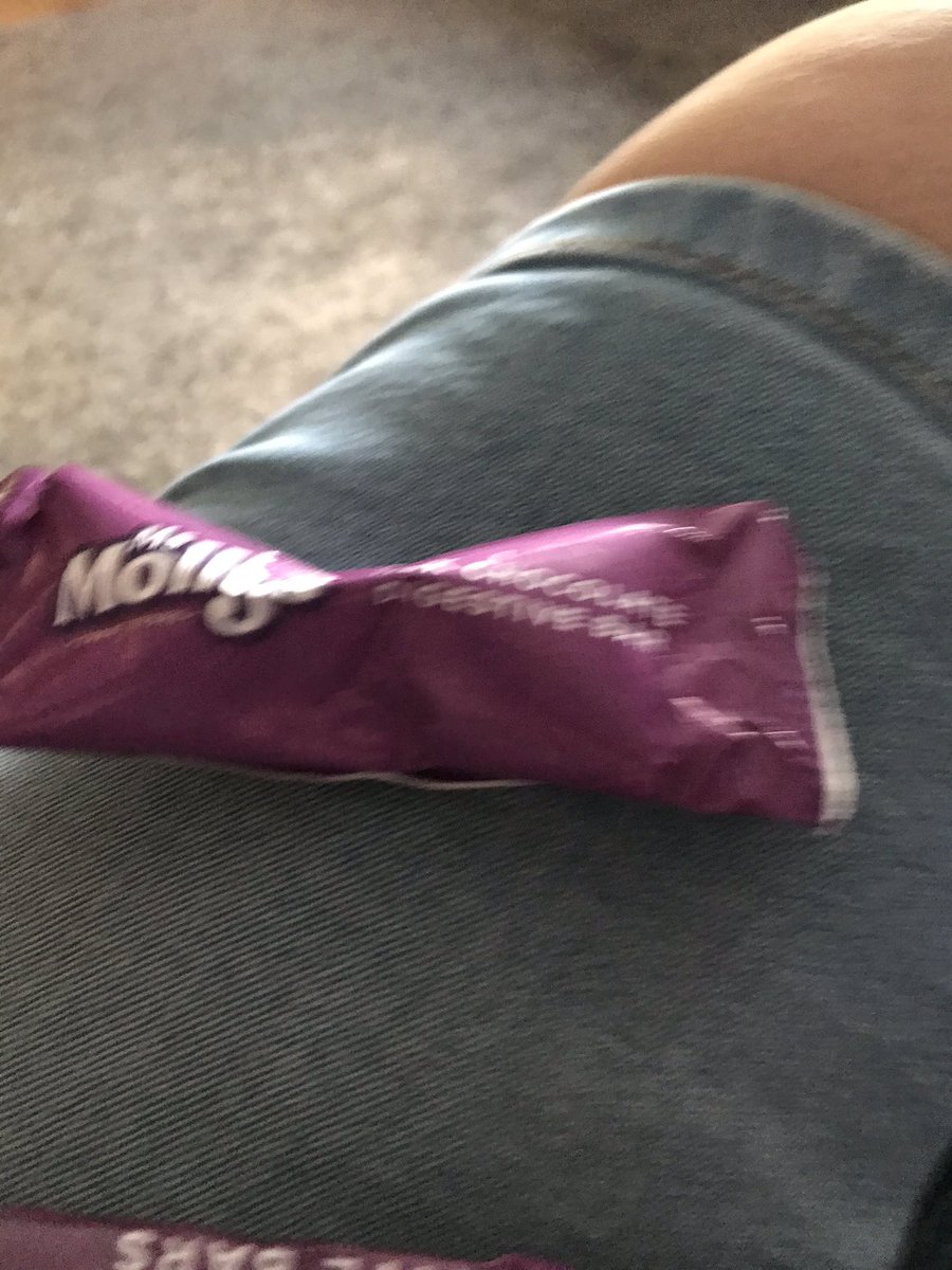 tracy_gafney's tweet photo. @Tesco  I get it Miss Mollys  is a value range  but where’s my chocolate  why is the whole bag just filled with air    I know I’m meant to be in a diet but 🤷‍♀️😳 https://t.co/RTQDAZPtAJ