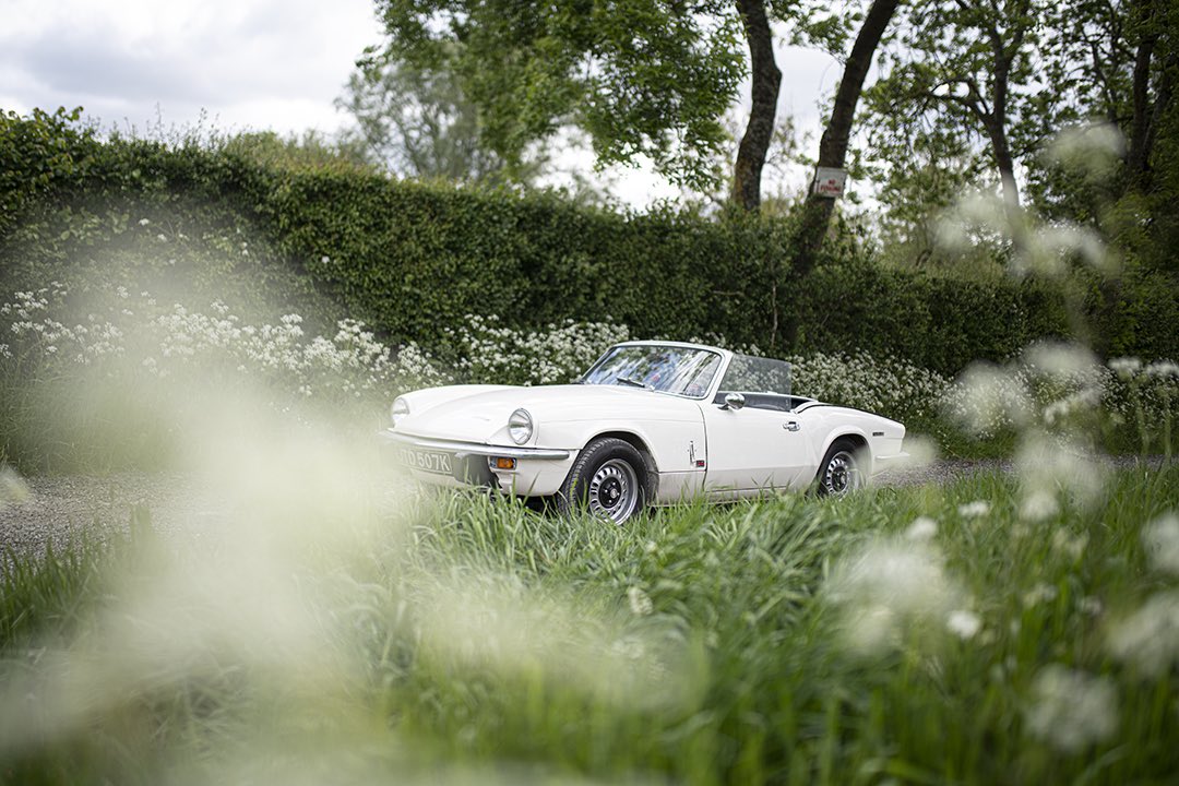 RNGClassics's tweet photo. Different kinda Sunday driver... just the mention of the word SPITFIRE evokes so many emotions. Triumph did good.Head to the coast with a picnic in the boot for just £250 for the day! https://t.co/xNeFETj9VP

#triumph #spitfire #mk4 #70s #arctic #white #vintagestyle #classic https://t.co/2UKnnyf1NQ