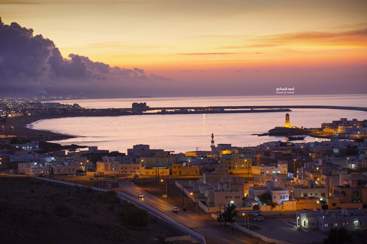 SenaniAhmad's tweet photo. غروب اليوم من الجميلة ولاية صور  #منخفض_الشعرى https://t.co/kkN5YfK3Aw