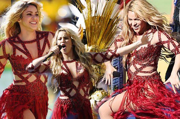 Shakira57750464's tweet photo. دعونا لا ننسى انه في عام 2014 غنت شاكيرا المراسم الختامية لكأس العالم وهي حامل بابنها الثاني ساشا ❤⁦❤️⁩
#شاكيرا #شاكيرا_بالعربي #Shakira https://t.co/IgRHZ7lpKA