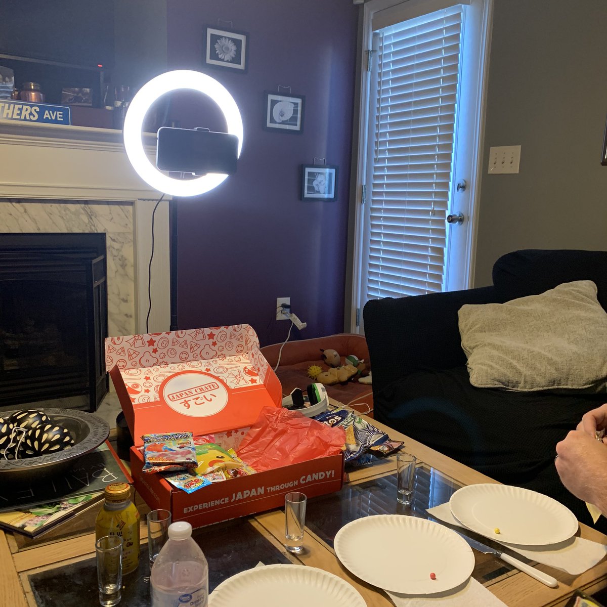 Coleberry07's tweet photo. Getting ready to film! #japancrate #snacks #family @SnackopediaYT @Gam3rdudeJ https://t.co/2i60wCgFTt