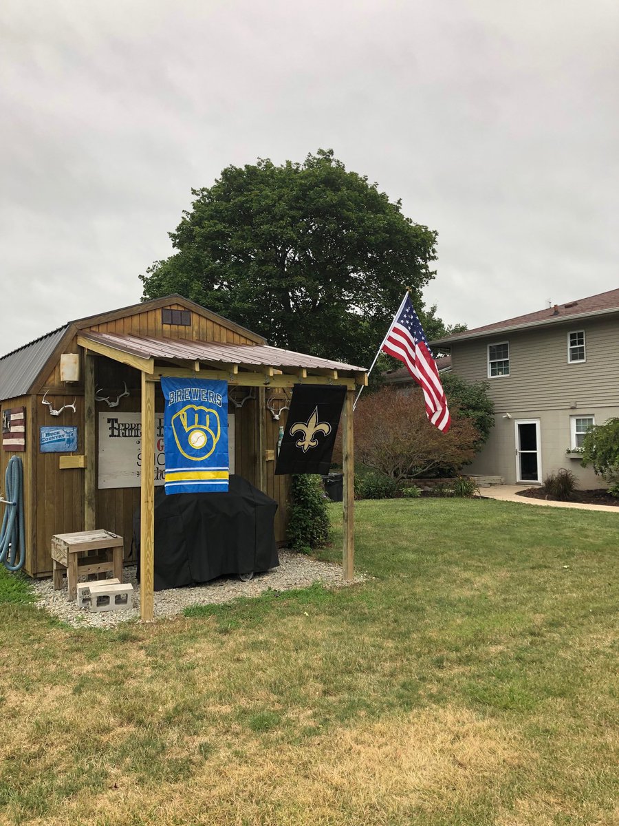 eterrell14's tweet image. ⁦@Brewers⁩ Ready for Baseball! Can’t wait. Go Crew!