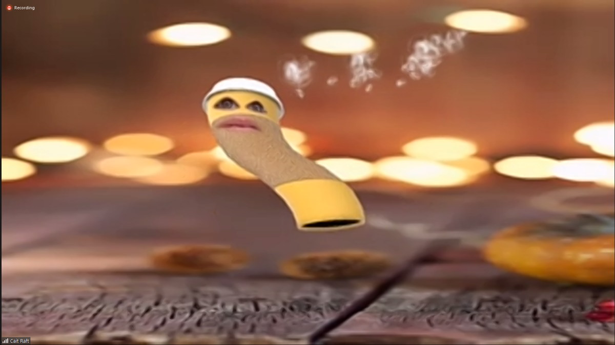 pichubuttslap's tweet image. not sure whats happening anymore but im obsessed with cait as a floating pumpkin spice latte #BugCon2020