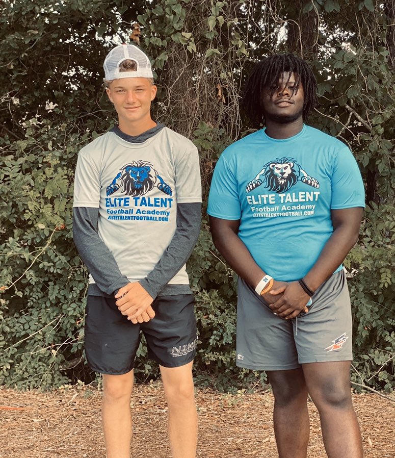 BraydenQB14's tweet photo. Congratulations bro on earning your spot in the top 5 at the @elitegashowcase! @saucy_pooh Yessss sirrr💯✊🏼 @N_H_S_Football @TVspecial31 @tyallen5050 https://t.co/smdLVfpYuh