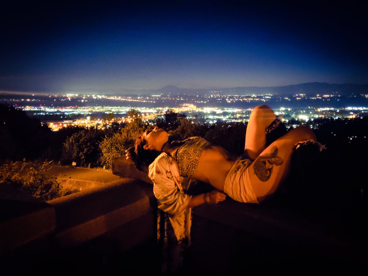 JourneyRay69's tweet photo. #rockybutte #portlandoregon #takemehome #takemeaway #thecityIlostmyheartin #mistressdaddy https://t.co/75bbp5V8DA