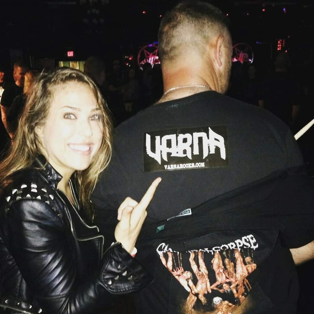 When <a href="/varnarocks/">VARNA</a> opened for <a href="/drowningpool/">Drowning Pool</a> #HellelujahTour #meetandgreet #sundayvibes