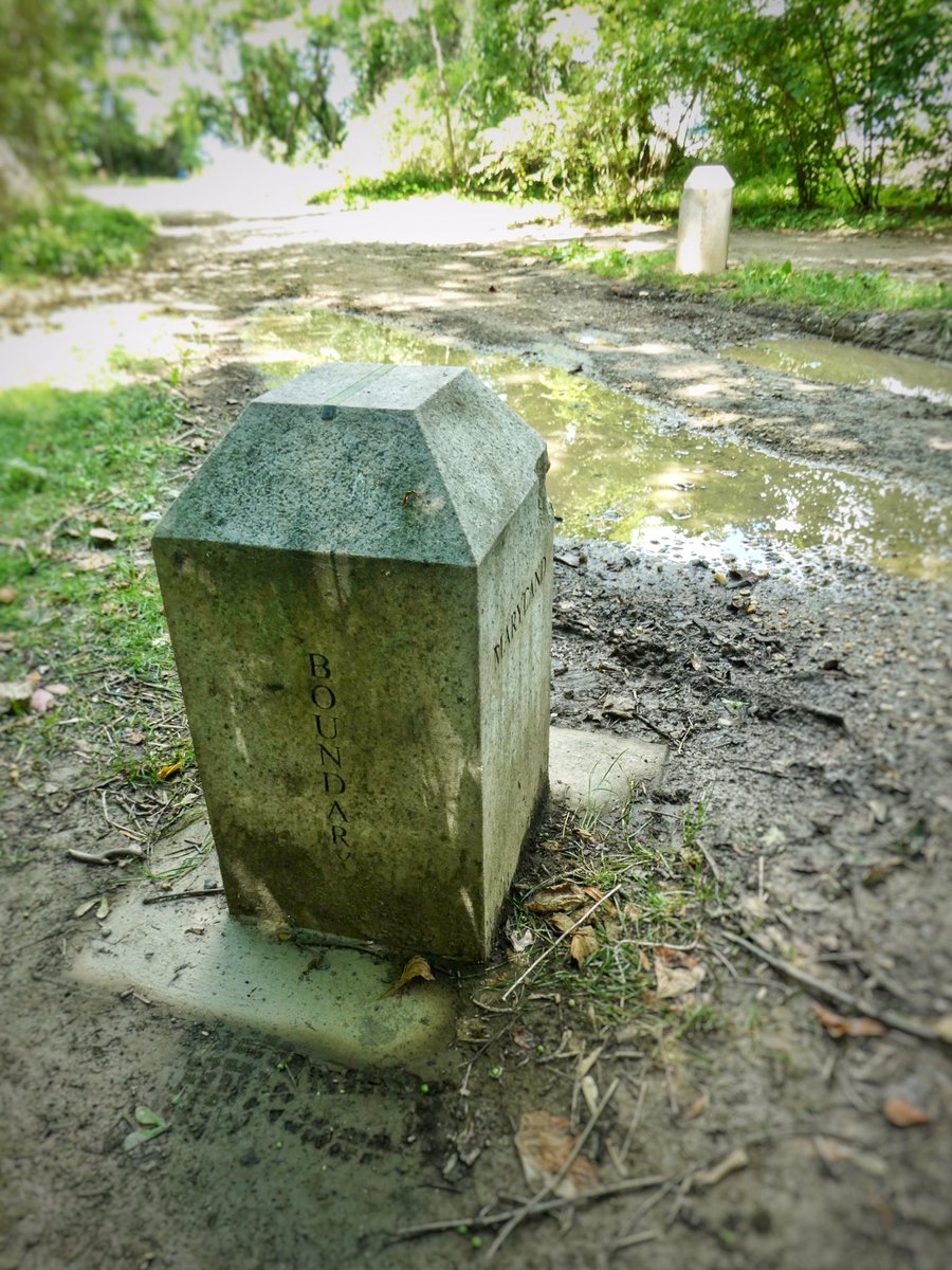 BrownBagDC's tweet photo. Some of the the oldest #FederalMonuments, these #BoundaryStones at #JonesPoint in #AlexandriaVA mark the original boundary of the #DistrictOfColumbia https://t.co/gAp0SmQ5qJ