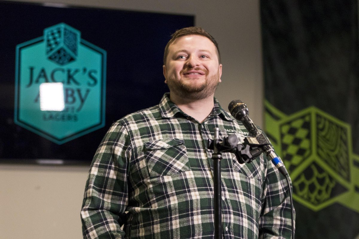 from the MWDN... Craft brewers, wholesalers strike distribution deal dlvr.it/RbxlY5