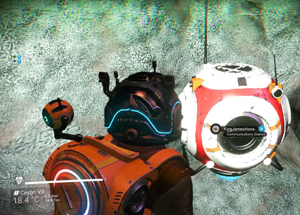 NMSarchaeology's tweet photo. I visited the Desolation-era iteration of the planet Hova Rises in the Old Hub on July 17, not having visited since May 17, 2018. The Bez-Harr Embassy is long-gone, but King James Hova left a comm ball buried 20m down (pictured). #NoMansSky #GalacticHub #NMSAS https://t.co/pFRG1lOC8x