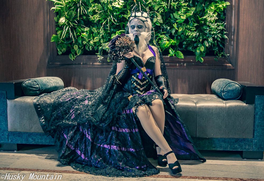 RoyalSlothCos's tweet photo. Gunna toss my wig into the #CosplayersUnder1k #CosplayersUnder500 tags. 

I’ve been cosplaying since about 2010-11 &amp; after sometime I found that my favorite things to cosplay are vilains &amp; old men. I still do feminine cos &amp; modeling now &amp; then. 

My Insta is @/RoyalSlothCos https://t.co/zvnQob4s29