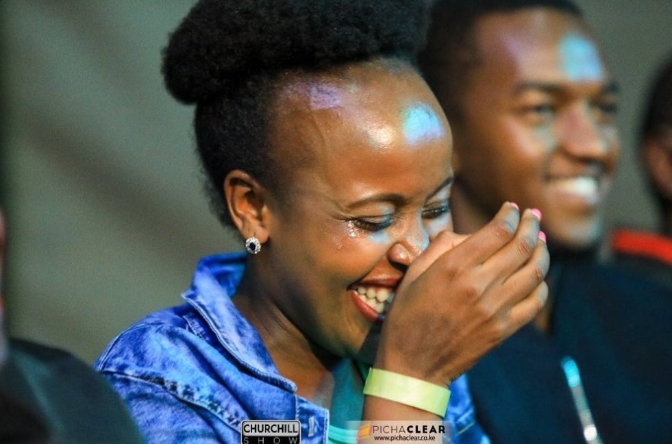 Unathi_M2's tweet photo. Themba Mthimbane Thembanator jonga ubossso 😂😂😂 #Uyajola99 https://t.co/cPrVg00eMP