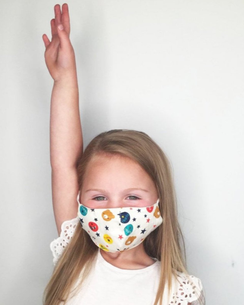ShoeString_UK's tweet photo. Children's masks available too! All mask are £8 and will be available on our website on Monday at 1pm! https://t.co/OsnNYIbhCc
-
-
-
#PPE #Fashion #childrensfashion #safety #staysafe #covid #facemask #patternedmask #instamask #instastyle #instafashion https://t.co/zDeDBGWBs3
