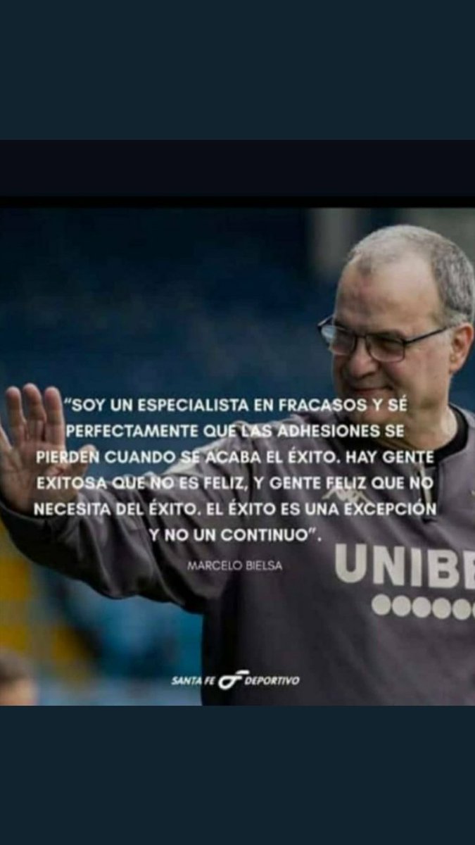 Orgullosa de mis colores 🔴⚫
Y de usted Sr #Bielsa 
#BielsaCampeon