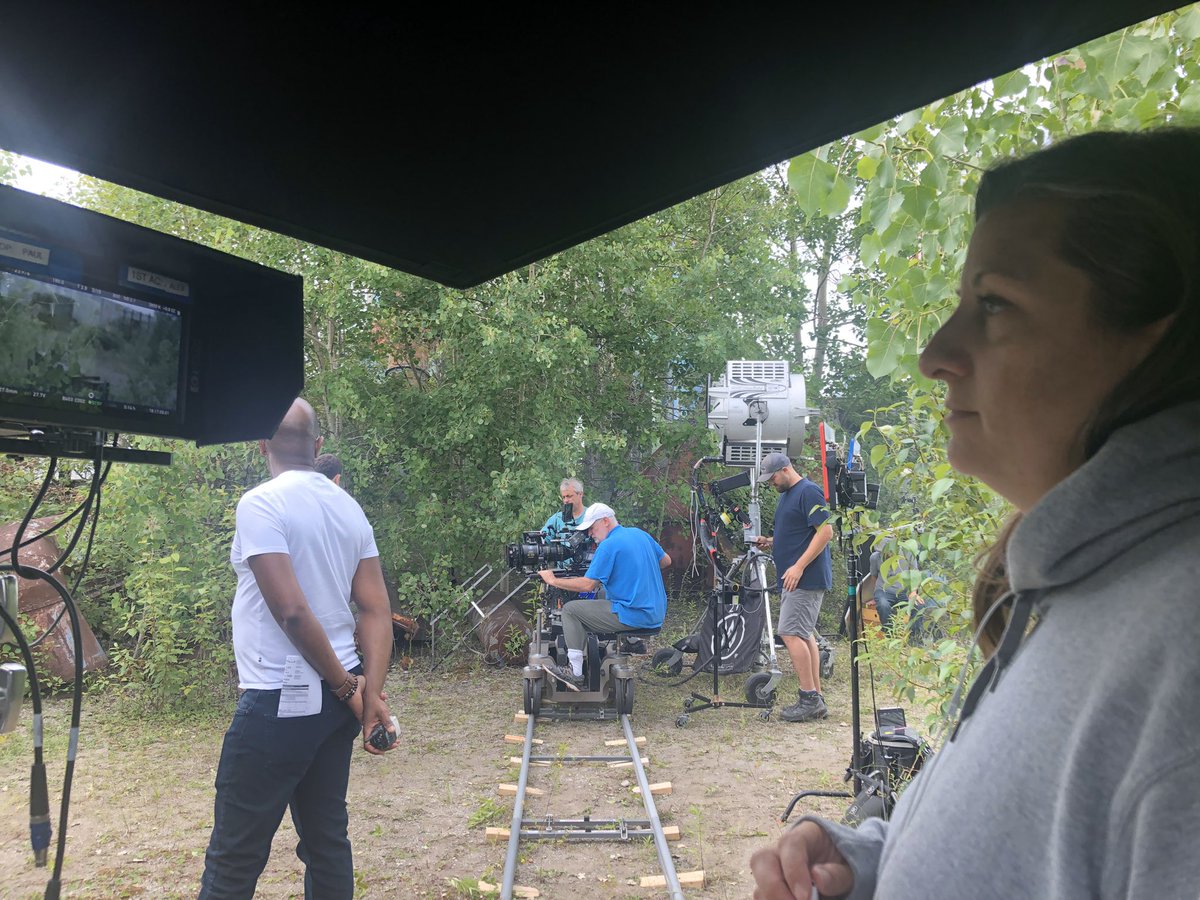 orr_mel's tweet photo. More BTS photos #UtopiaFallsMarathon
#RenewUtopiaFalls
@hulu @cbctelevision https://t.co/R6Fm7sHFmH