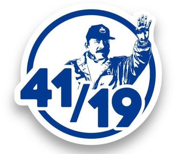 Ahora tengo un martillo y tengo una campana y tengo una cancion que cantar por todo el pais #19dejulio #JulioVictoriososSiempre
#CualEsLaConsigna 
#VencemosVenceremos