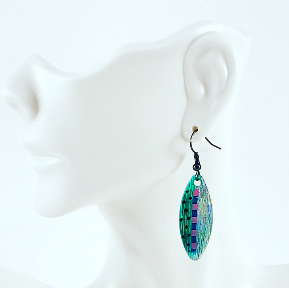 JeanysT's tweet photo. #dangleanddropearrings #summerjewerly #earrings #florida #jewelry #etsy #fl #etsyshop #art #instajewelry #fashion #handmadejewelry #green 

 https://t.co/3KYDiDwKfp https://t.co/AhzfRUWnwD