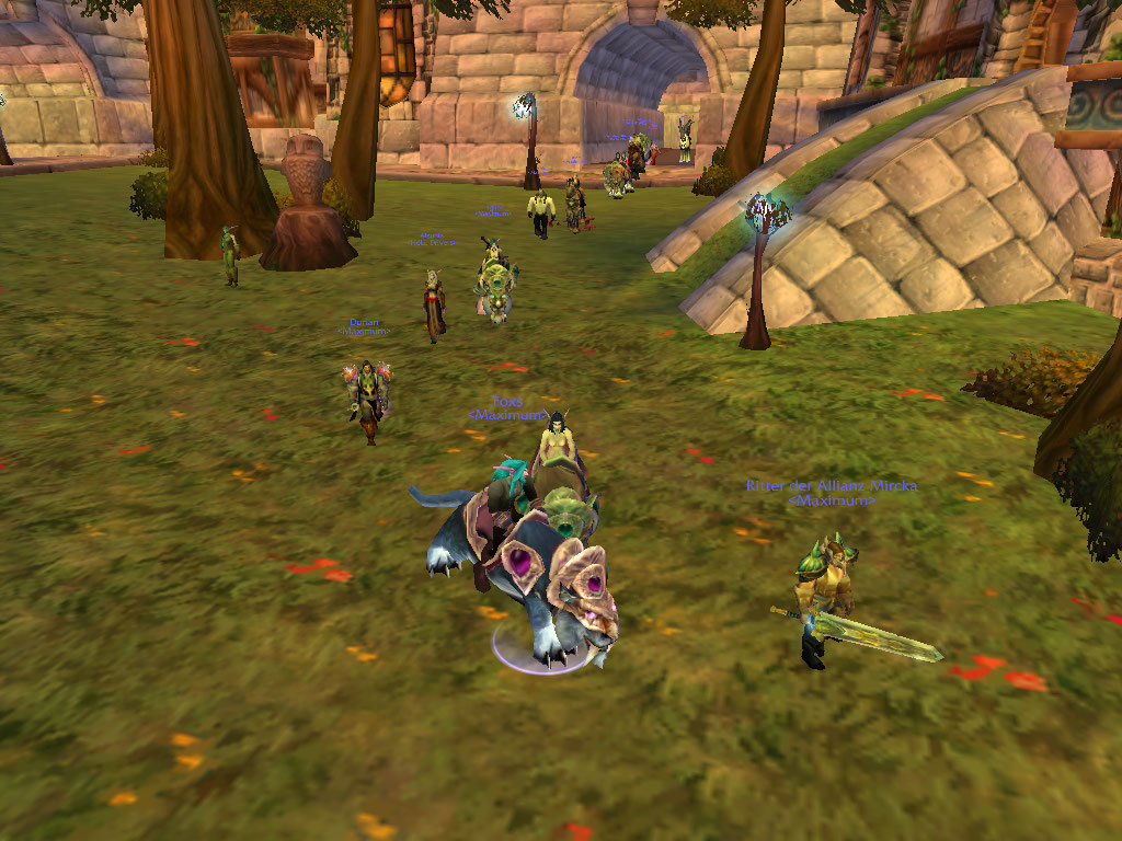M4RY_89's tweet photo. ...Wenn man die schon vergessenen Bilder mal durchstöbert... xD
WoW - Hochzeit mit @FoxMcKraut :D 
lol was fürn Zufall. Vom 19. Juli 2007.... Genau 13 Jahre her. ^^

#wow #worldofwarcraft #burningcrusade #Juli2007 #hochzeit #gilde #nachtelf #allianz https://t.co/f2kPKkdzto