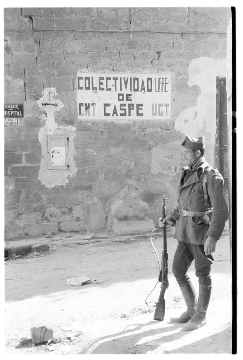 Más allá del mito revolucionario en la Cataluña industrial donde, en mi opinión, hubo una mayor profundidad revolucionaria fue en Aragón con la creación del Consejo Regional de Defensa de Aragón con la capital revolucionaria en Caspe.