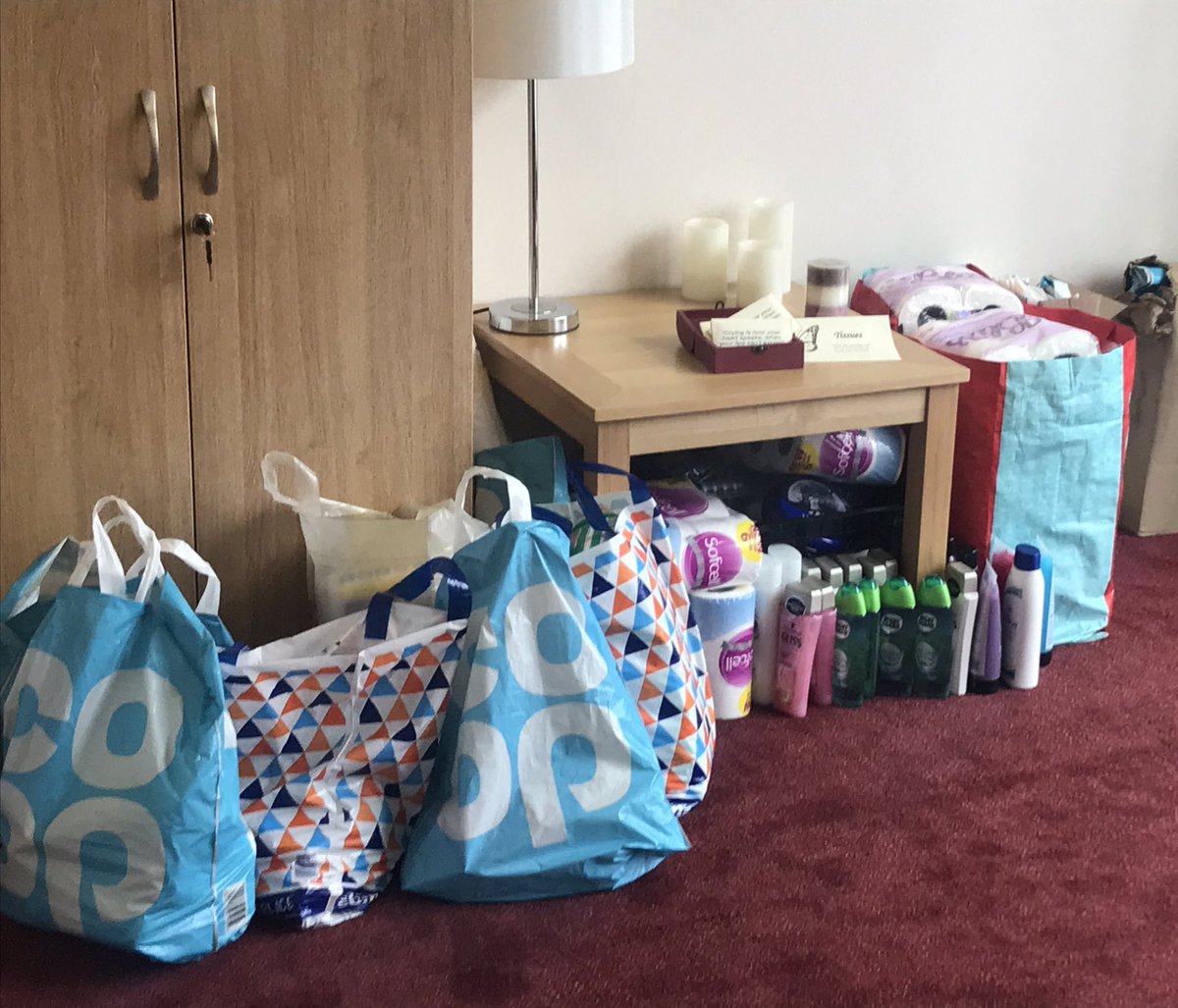 thbstaffs's tweet photo. @CoopFuneralcare Blurton have been one of our biggest supporters from the start. Claire reached out to other branches, @coopuk stores, etc &amp; always has a great collection. This is the latest! Thank you Claire &amp; all staff who have shown their support 💛

#coop #tacklingpoverty https://t.co/PhLIYykqDM
