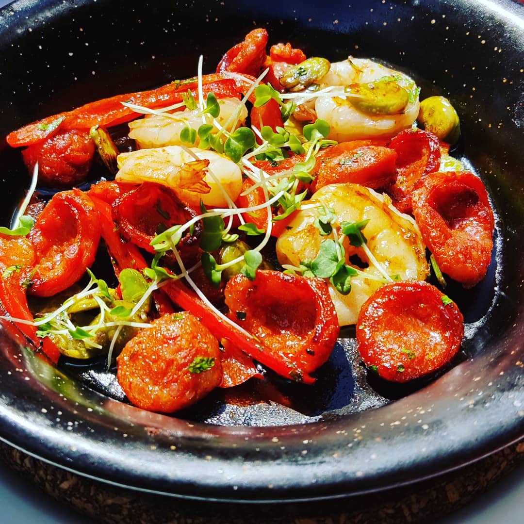 LesleyMaltman's tweet photo. Lovely afternoon in Cathedral Quarter
🌞🥂😎💛
#tastetheisland #VisitBelfast #foodbelfast #foodni #sundayvibes #visitnorthernireland #lovelocal #belfastfoodscene #alfrescodining #tastethegreatness #cqbelfast #bestfooddestination #nifood #eatingoutbelfast #shoplocal https://t.co/EQCwN7wDRE