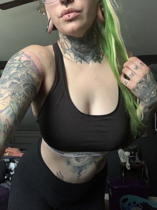 My birthday is cumming soon 🖤🖤🖤  Wishlist: https://t.co/EwQkMrjQnt https://t.co/2fDirMwYp0<a href="/tag/mvsales"class="tags"><span>#mvsales</span></a>