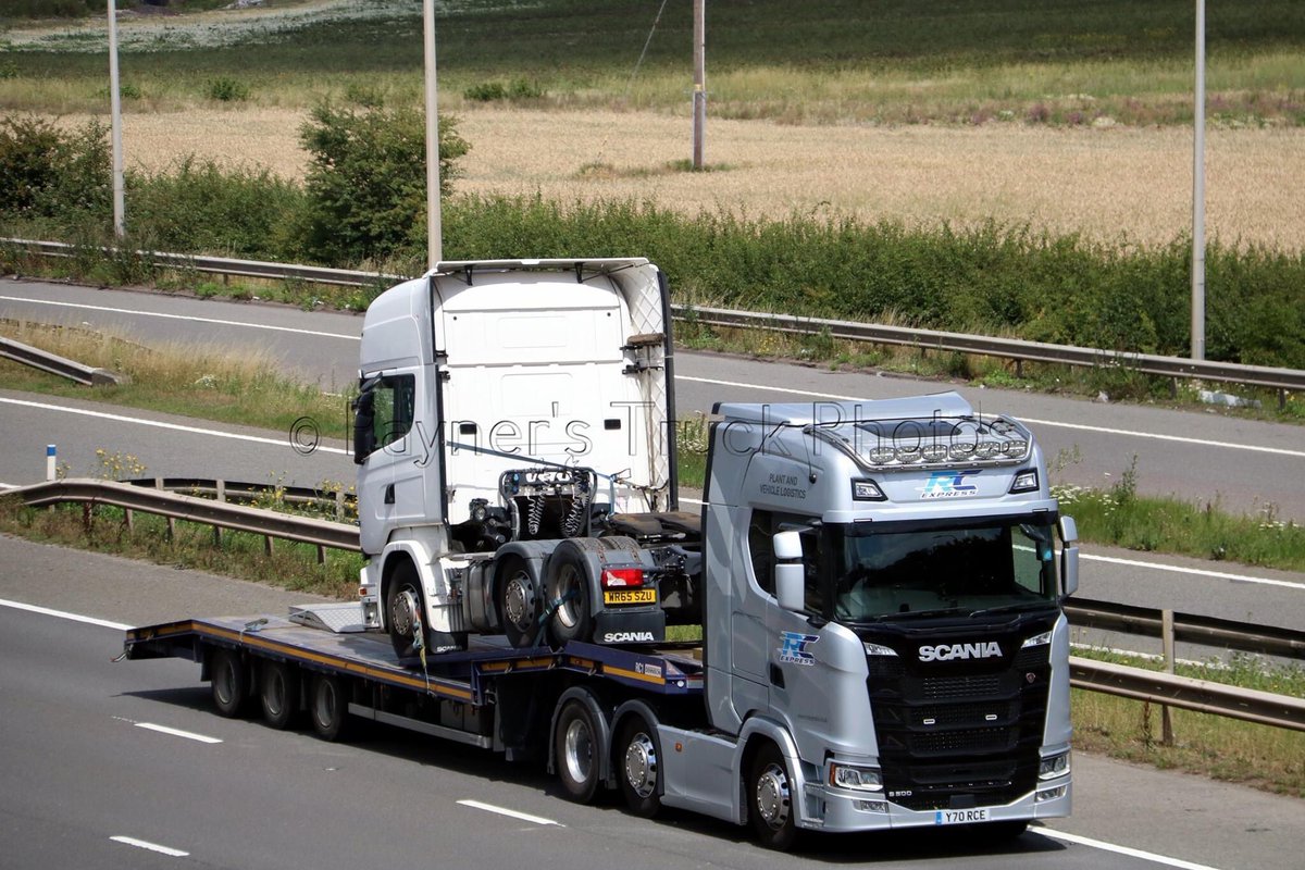 RCEVehicleMoves's tweet photo. Monday just round the corner! Have a good week people!

📸 Payners Trucks Photos https://t.co/NN1xKnOKeW