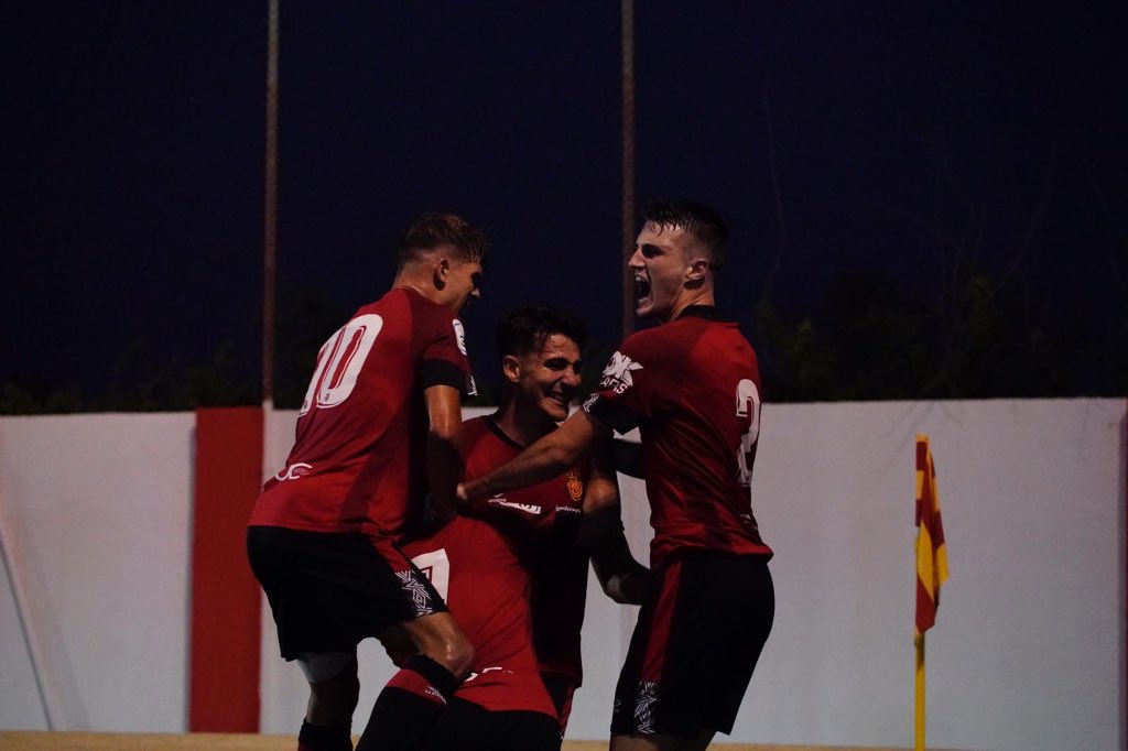 FFIB_oficial's tweet photo. 🔚 Finaaaal @RCD_Mallorca B jugarà la final dia 25 🆚 @udpoblense 

🔥 En joc ascendir a Segona B

#TotsJuntsFeimFutbol ⚽️ https://t.co/hJHPgkEHy8