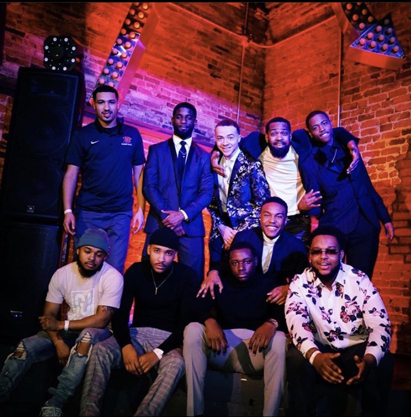 Babyjayy_____'s tweet photo. Happy incorporation day to me n my guys @TheNationInc 😈😈😈 https://t.co/aLgbpG7N3r