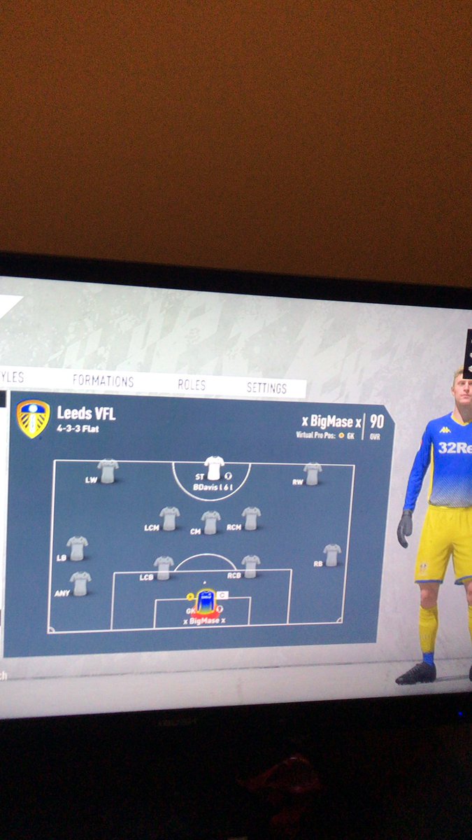 VFLBigMase's tweet photo. Can’t wait for Leeds to fall apart. Big thanks to Dolby for letting me play a few @TheVFL_ @TheProClubsPlus https://t.co/vU6mxVx8hG