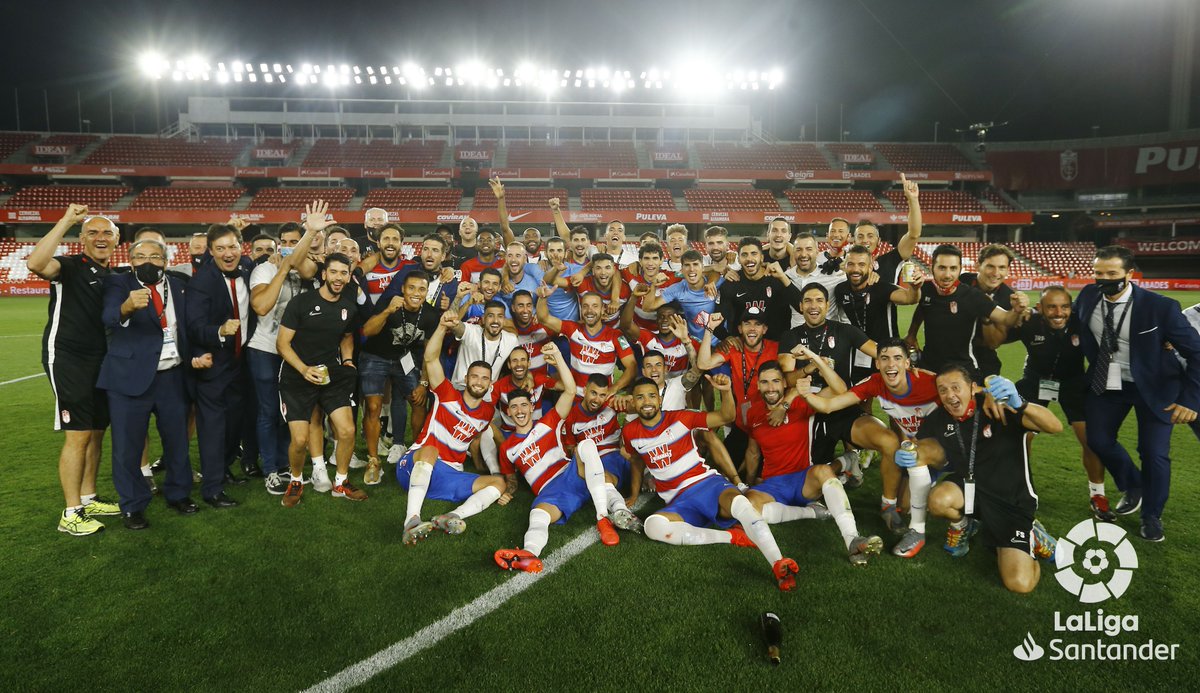 LaLiga's tweet photo. 🔃 si estás ORGULLOSO de este @GranadaCdeF.

¡Es un EQUIPO, es una FAMILIA! ❤ https://t.co/2XOFw3yQuR