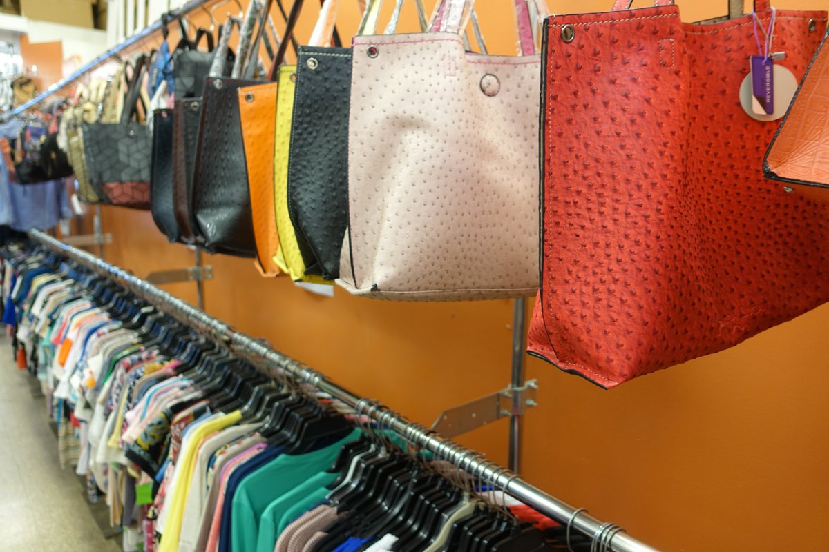 Sassysamplesale's tweet photo. NEVER too HOT too SHOP!
NYC Sample Sale new york city Sassy Sample Sale 260 w36 st 7av NYC 212 563-6005 https://t.co/ibC8MorTbx 
 
Hottest fashion sample sale prices! Sassy Sample Sale new york city nyc sample sale  #samplesale #sassysamplesale #fashion #nyc https://t.co/yG4CUk6xlO