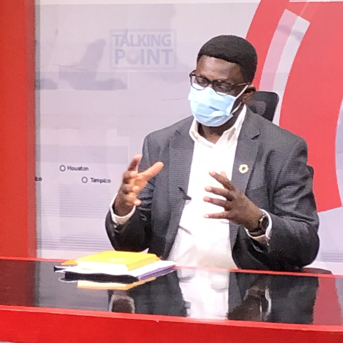 UNFPAGhana's tweet image. ‘Since about 7 million women risk losing access to contraception, it will be important for the Government to pay attention to issues affecting women.’

- @niyioju, @UNFPAGhana Representative on @thegbcghana’s #TalkingPoint 

#SWOP2020 #WorldPopulationDay2020
#ForTheGoodOfGhana🇬🇭