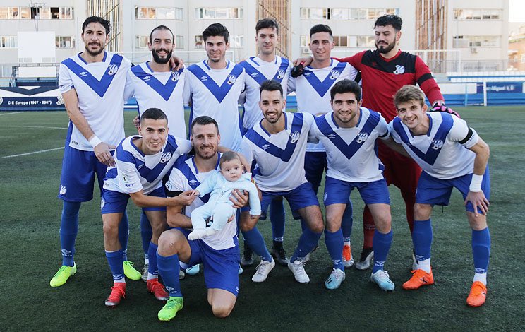 gabilopez8's tweet image. Una llàstima el resultat! Molt orgullós de com han jugat el partit els meus companys! Em d’estar orgullosos de la temporada que hem fet @CEEuropa ! La temporada que bé a intentar-ho amb més força!