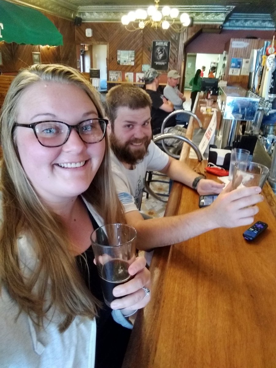 sdsolomon01's tweet photo. @RutledgeWood our power went out &amp; we had to go to the bar for the race &amp; a few brews! #FriendlyTavernColomaMichigan https://t.co/ZL04xnCwmh