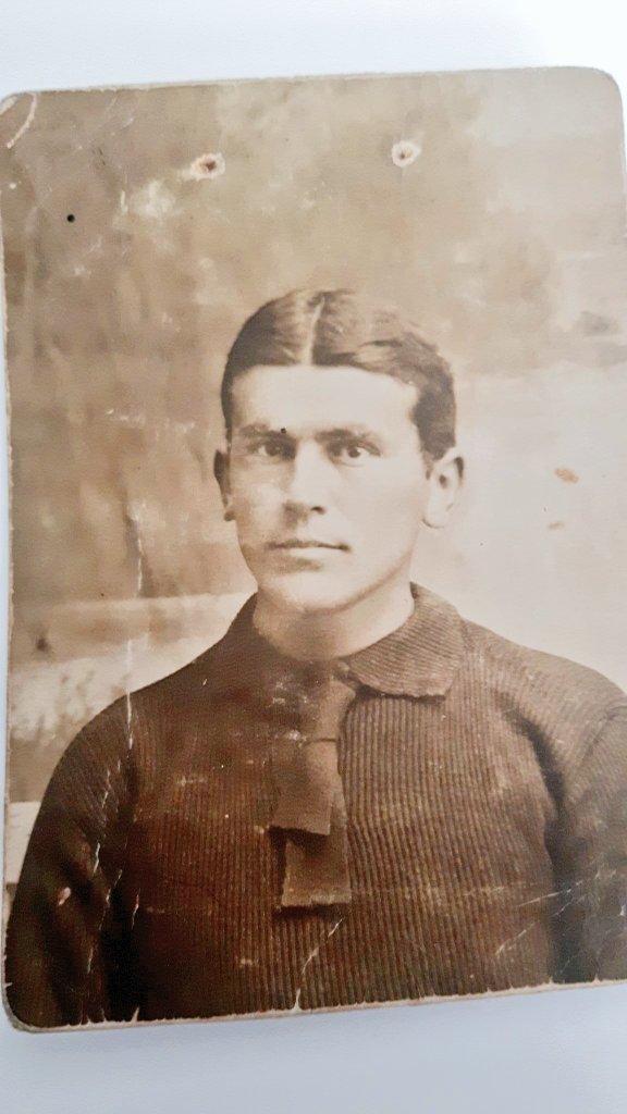 JelenaMKandic's tweet photo. Warning You politely & seriously not to go against granddaughter of Serbian military pilot of jet-fighter and highly ranked officer of #DataIntelligence & #CounterIntelligence.
And his father had already crossed #Prokletije in 1916 and participated in WW1 winning #SolunskiFront. https://t.co/cqGhIoDbEe