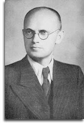 Kubijovich had been the highest ranking Nazi collaborator in Ukraine and a founder of the SS Galicia Division. He and Chomiak produced a book that glorified the Ukrainian Nazis as having saved Ukraine for the Soviets. Chrystia Freeland contributed to the book. (12)